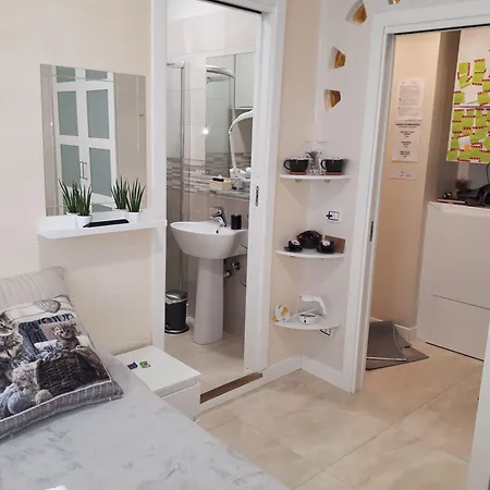 Gold House 호텔 Pegazzano